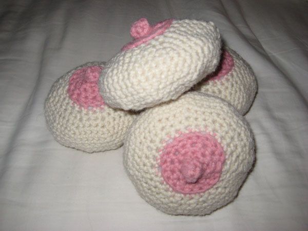 Knuckleball reccomend Boob scarf knitting pattern